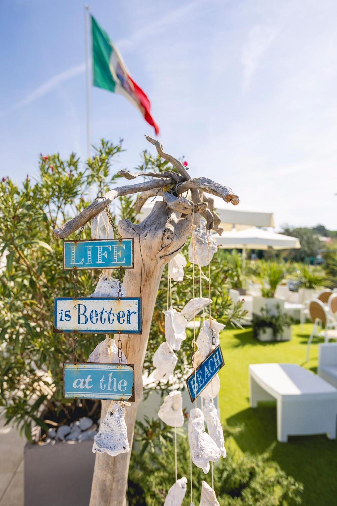 Hotel Saraceno Resort With Private Beach Μιλάνο Μαριτίμα Εξωτερικό φωτογραφία