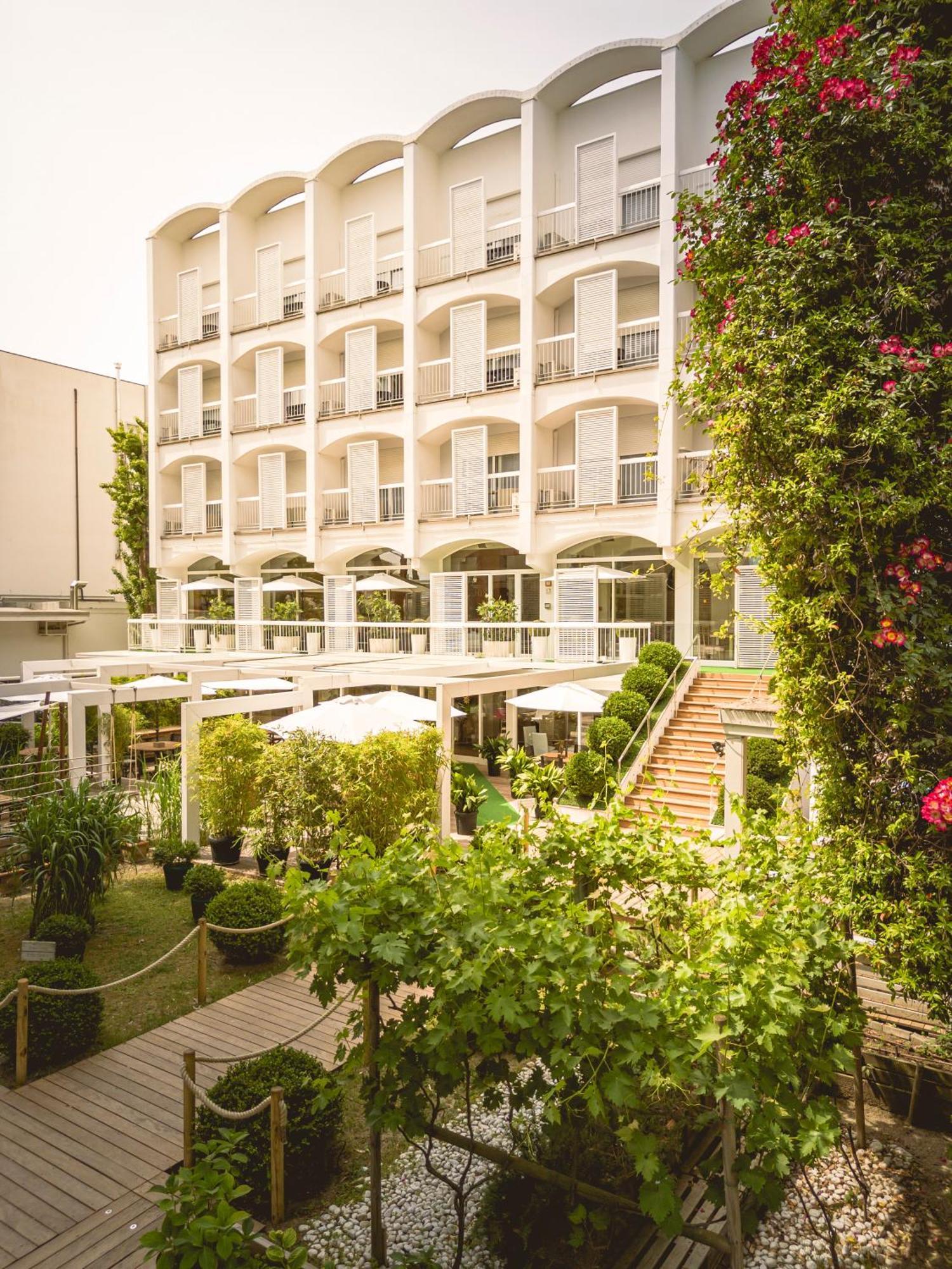 Hotel Saraceno Resort With Private Beach Μιλάνο Μαριτίμα Εξωτερικό φωτογραφία